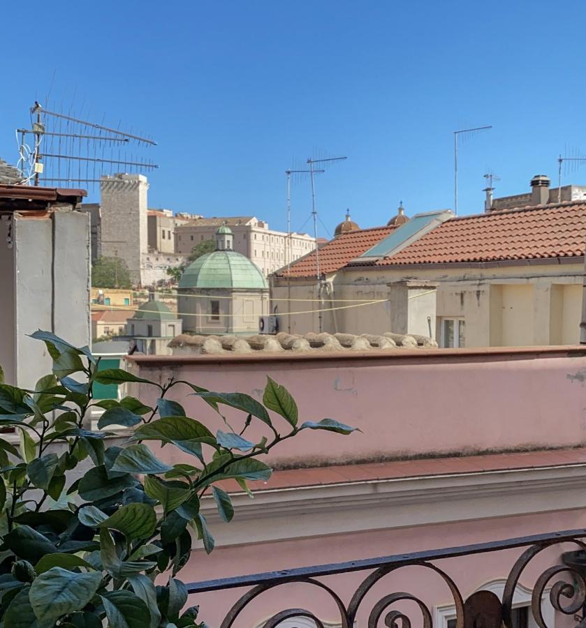 Su Meri Stampace - Luxury Apartment City Center Cagliari Esterno foto