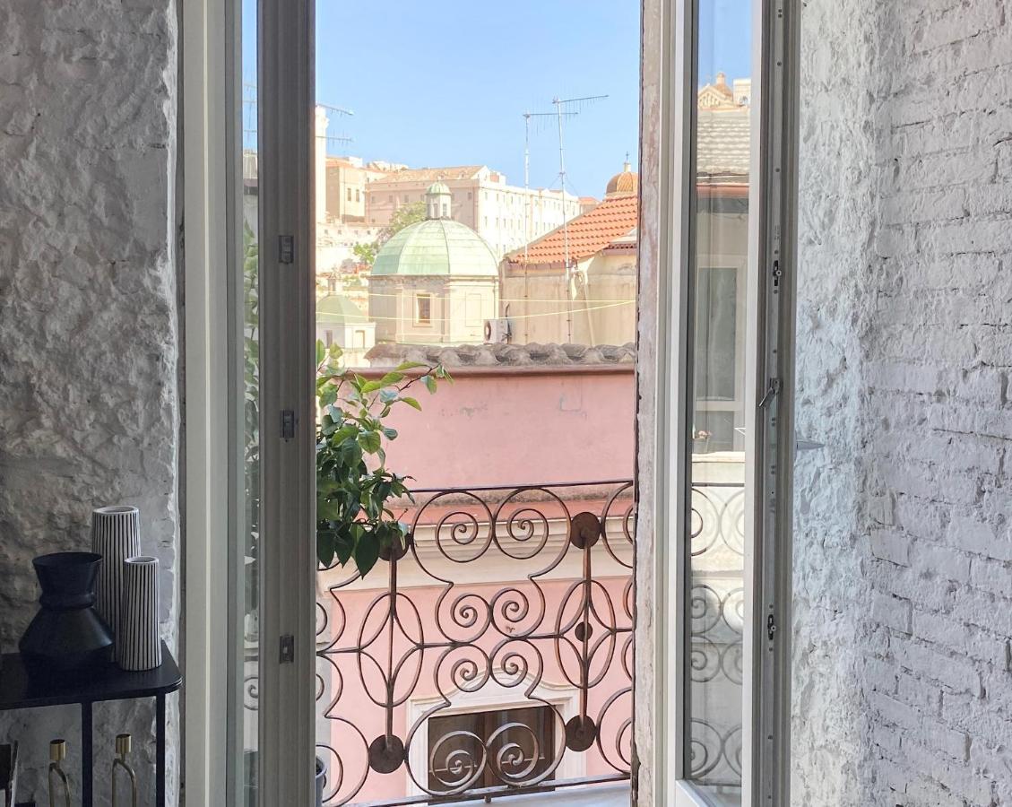 Su Meri Stampace - Luxury Apartment City Center Cagliari Esterno foto